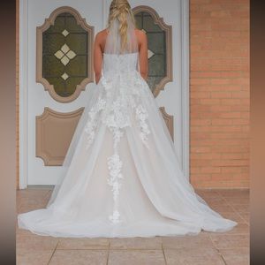 A Line wedding dress